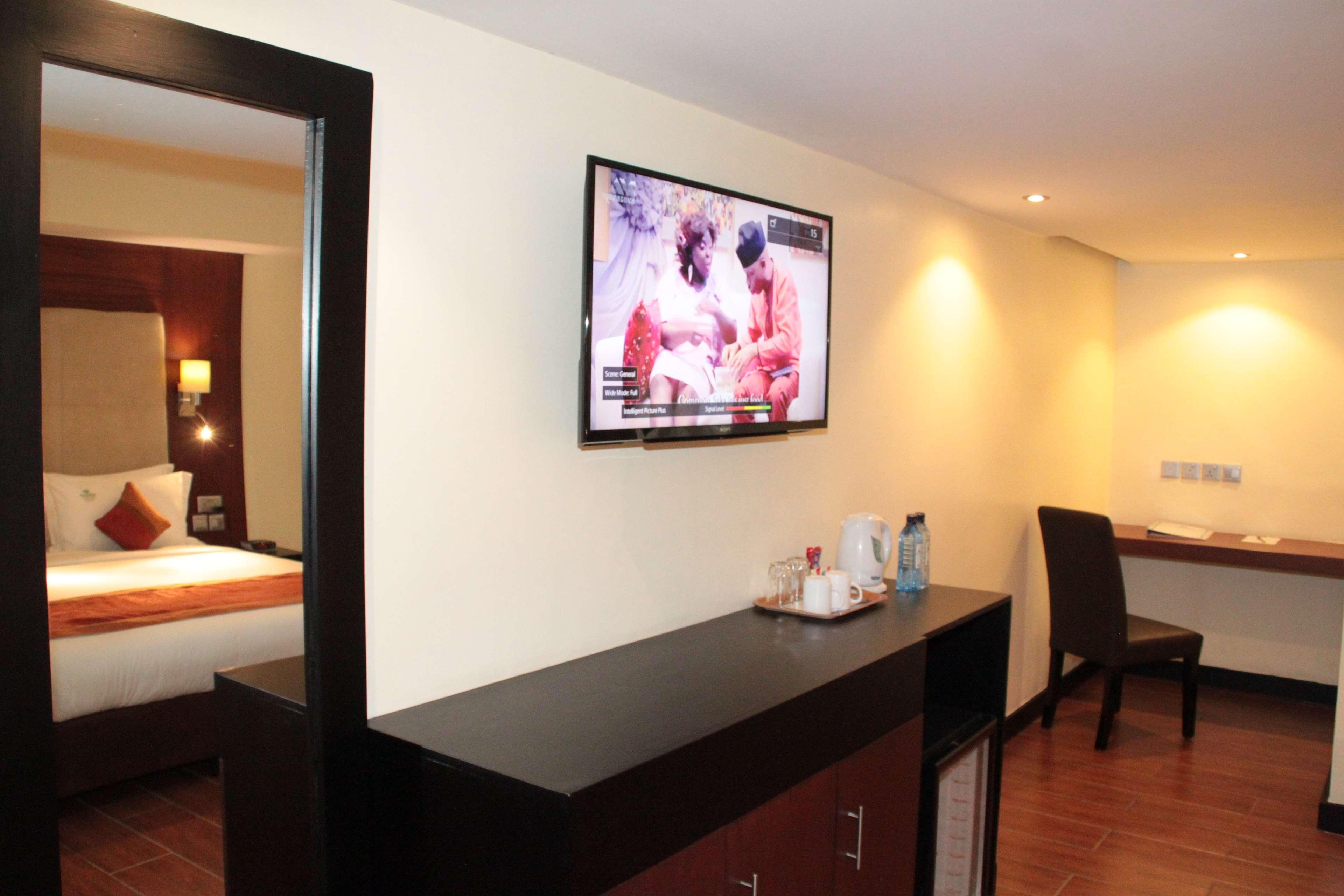 Best Western Auray Le Loch Ngoại thất bức ảnh