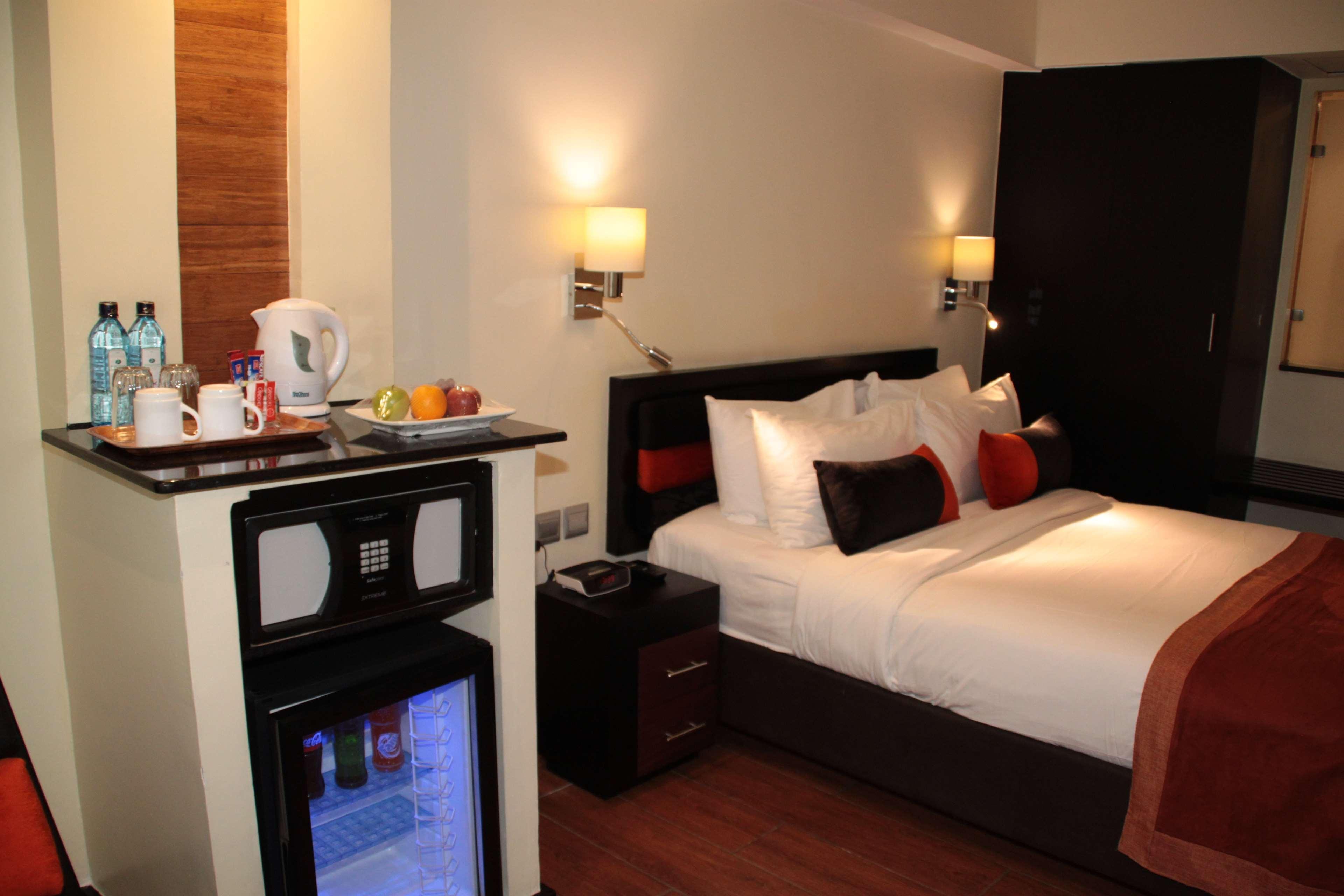 Best Western Auray Le Loch Ngoại thất bức ảnh